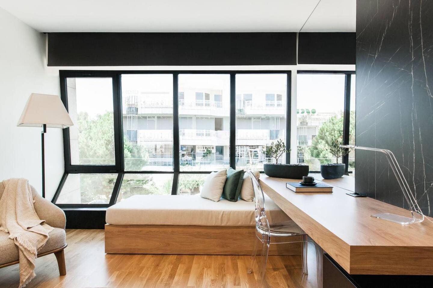 2 Sidebyside Suites In Athens Riviera By The Olon מראה חיצוני תמונה