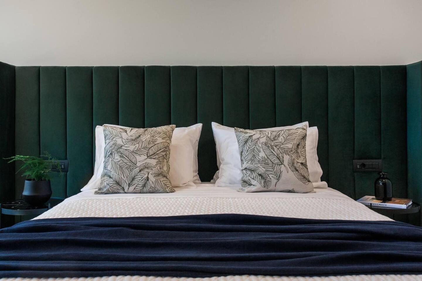 2 Sidebyside Suites In Athens Riviera By The Olon מראה חיצוני תמונה