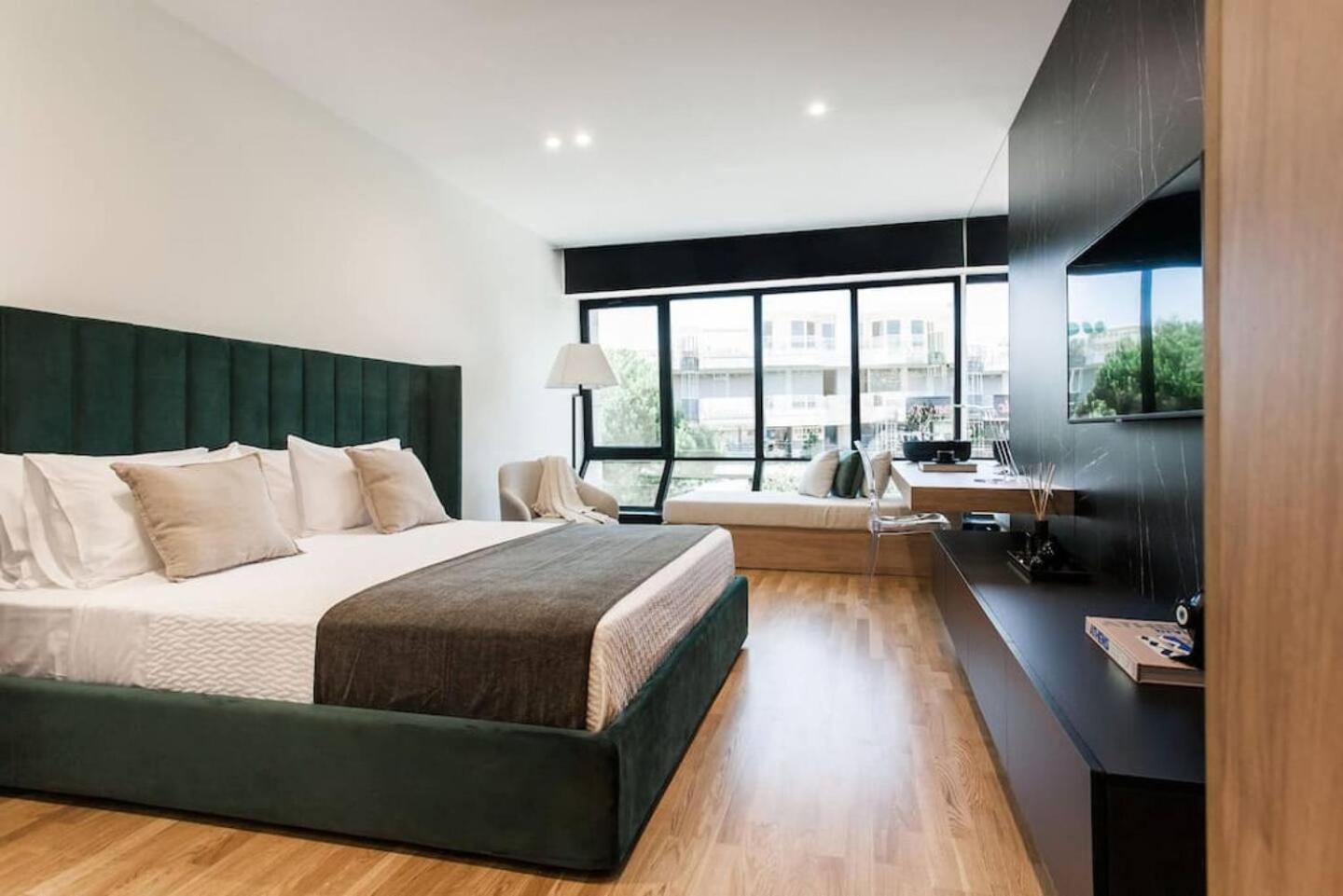 2 Sidebyside Suites In Athens Riviera By The Olon מראה חיצוני תמונה